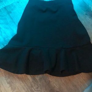Preppy black skirt